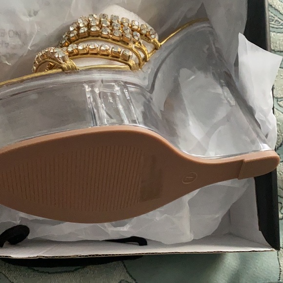 Queen of Hollywood wedges - Picture 3 of 4